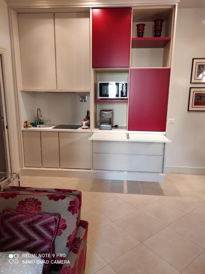 Popolo Square Deluxe Flat Rome
